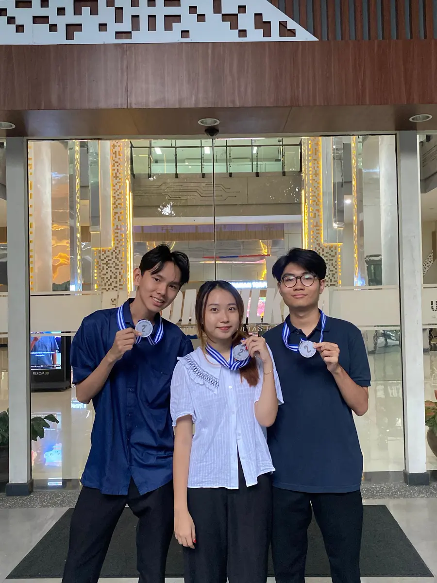 2nd place, Recursion 5.0 ICT business plan